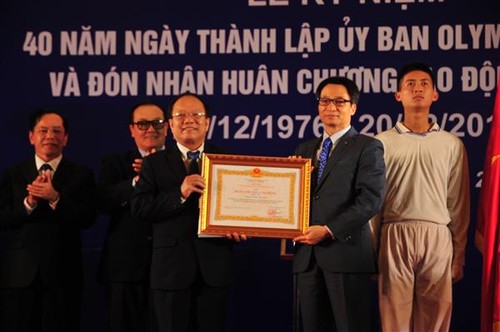 Vietnam Olympic Committee receives third class Labor Order - ảnh 1
